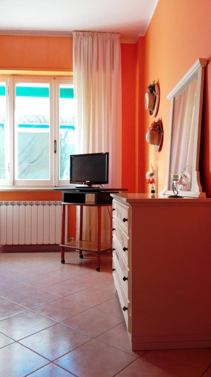 Amelie House Apartment เลวานโต ภายนอก รูปภาพ