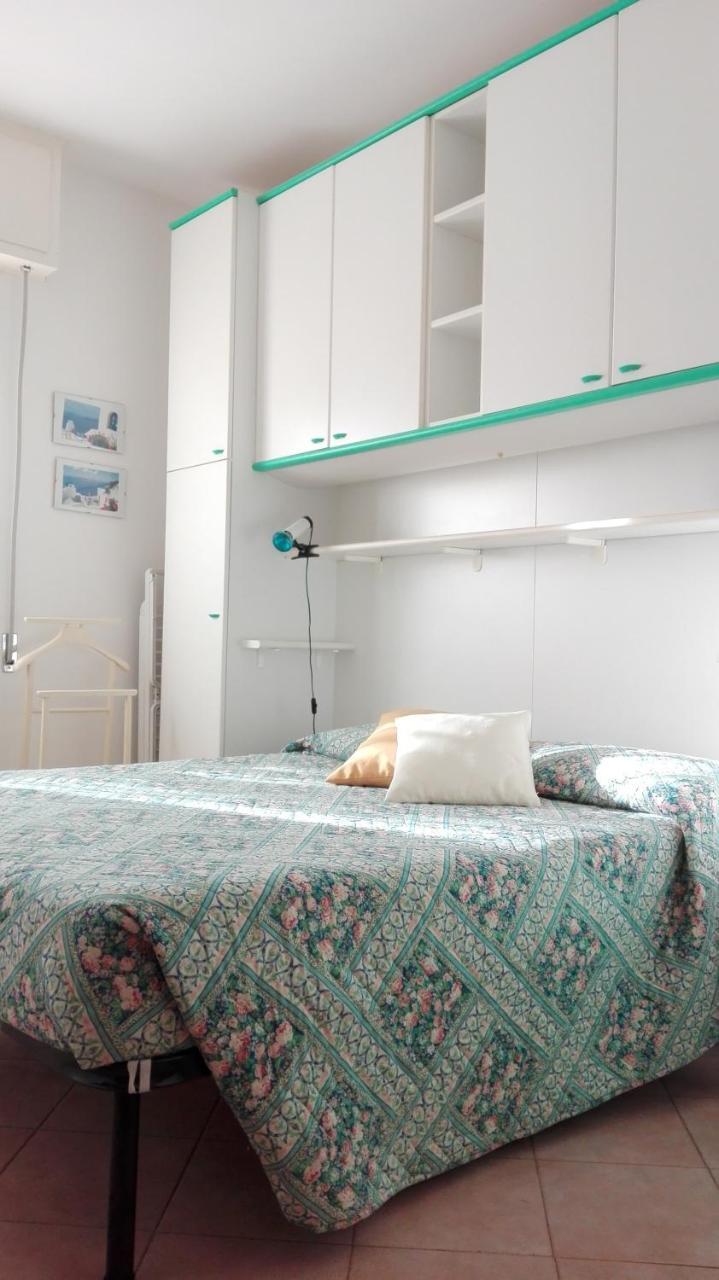 Amelie House Apartment เลวานโต ภายนอก รูปภาพ